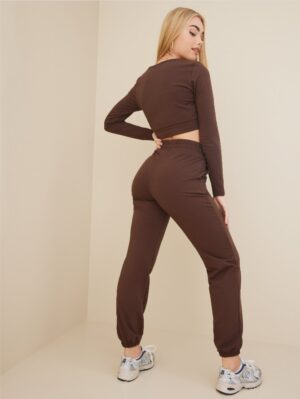 M3B35 NELLY.COM DRES DAMSKI BRĄZOWY KRÓTKA GÓRA XS - obrazek 2
