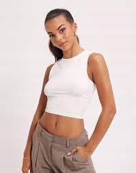 M2B120 NELLY SPORTOWY KRÓTKI TOP DAMSKI ECRU XS