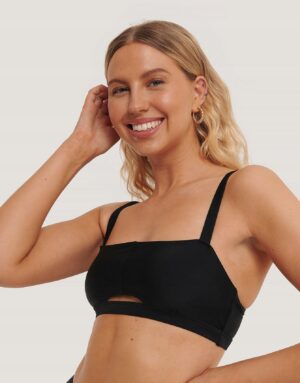 Z2B306 NA-KD TOP BIKINI GÓRA BANDEAU CZARNY _ L
