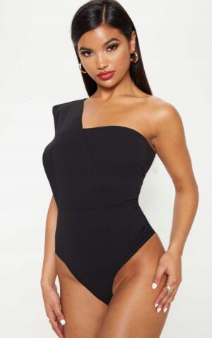 X1G006 BODY CZARNE NA JEDNO RAMIĘ GŁADKIE CASUAL PRETTYLITTLETHING 38 - obrazek 3