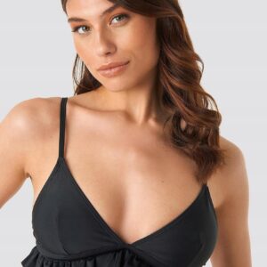 Z3G222 NA-KD CZARNY BIUSTONOSZ OD BIKINI Z FALBANKĄ NA RAMIĄCZKACH M