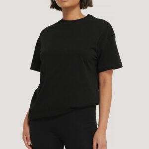 Z4G009 TRENDYOL KLASYCZNY CZARNY T-SHIRT BASIC XS