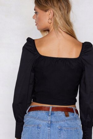 M5E005 MARSZCZONA CZARNA KRÓTKA BLUZKA Z GŁĘBOKIM DEKOLTEM NASTY GAL 34 - obrazek 4