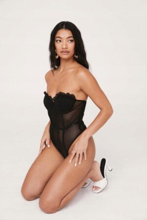 X9F106 NASTY GAL CZARNE BODY TYPU GORSET 40 L - obrazek 5