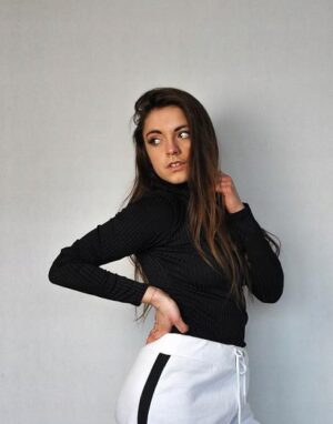 Z7D105 BOOHOO CZARNA PRĄŻKOWANA BLUZKA GOLF M - obrazek 2